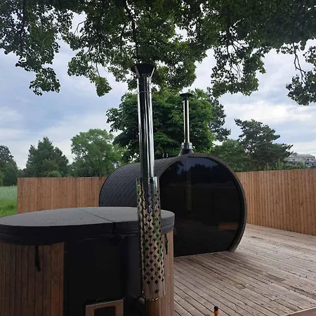 Holiday home House With Padel Court, Hot Tub And Sauna!